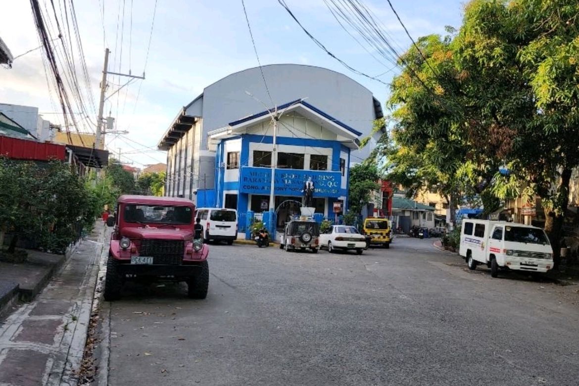 2 Bedroom Apartment for Rent in Masambong, Quezon City, Metro Manila photo 2