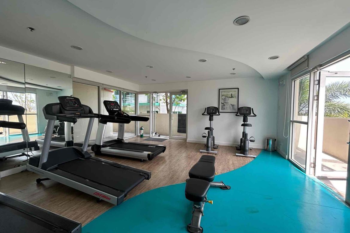 2 Bedroom Apartment for Sale in Barangay 76, Pasay, Metro Manila near LRT-1 Libertad – photo 8