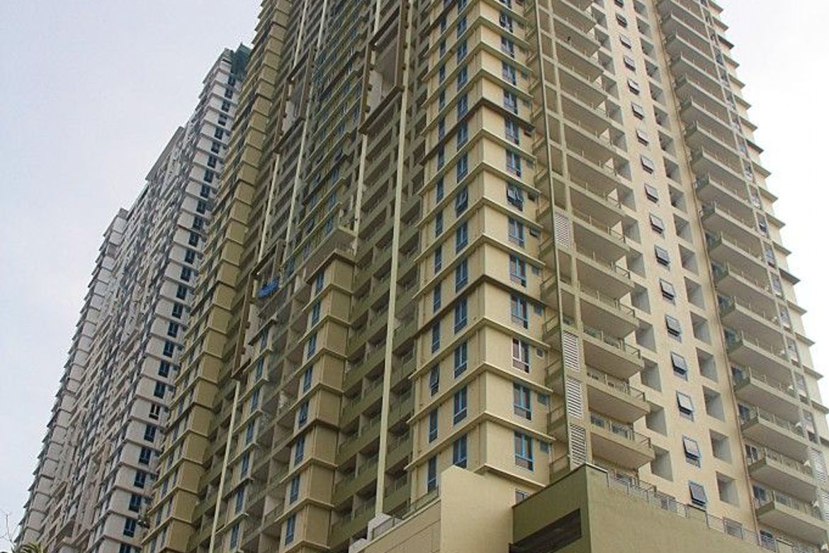 2 Bedroom Condo for Rent in Barangay 36, Pasay, Metro Manila
