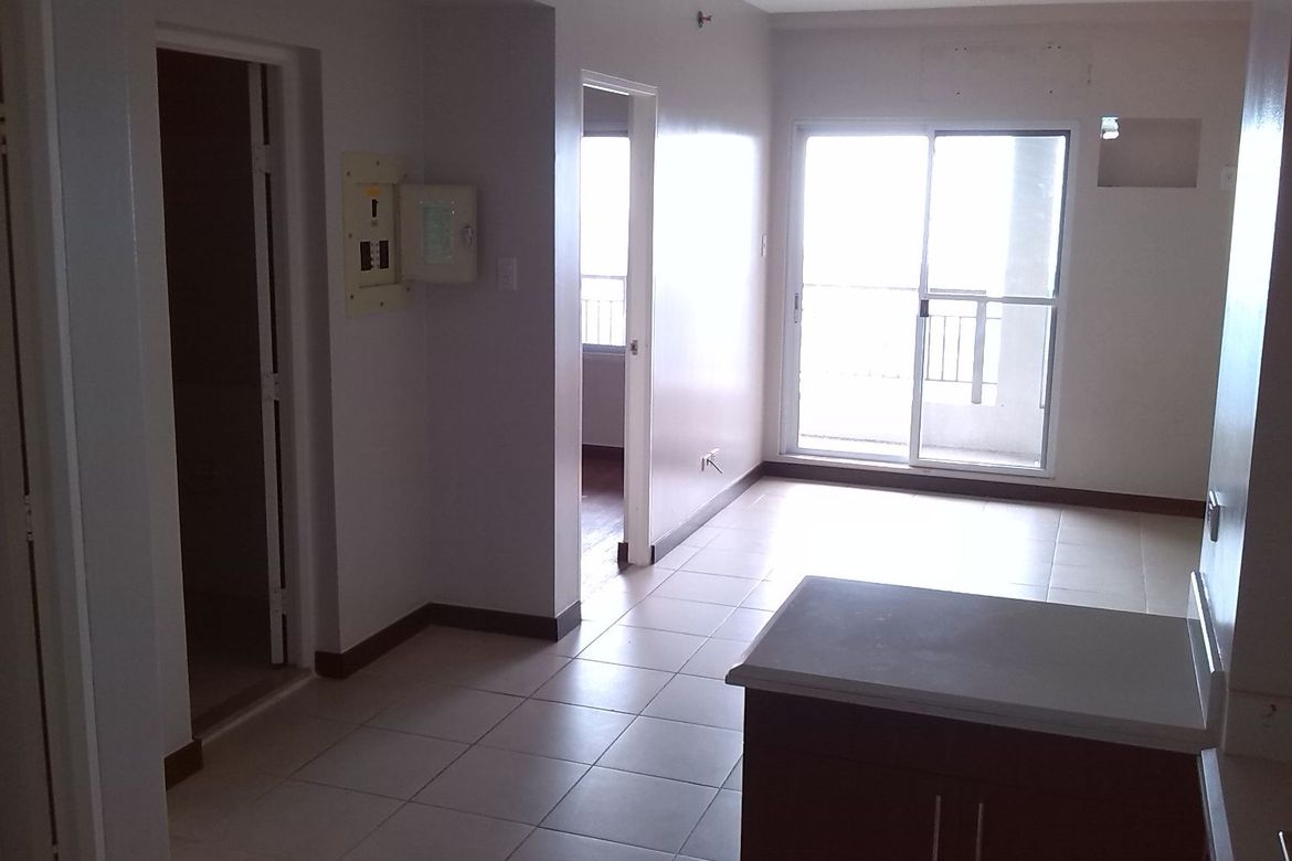 2 Bedroom Condo for Rent in Barangay 36, Pasay, Metro Manila photo 3