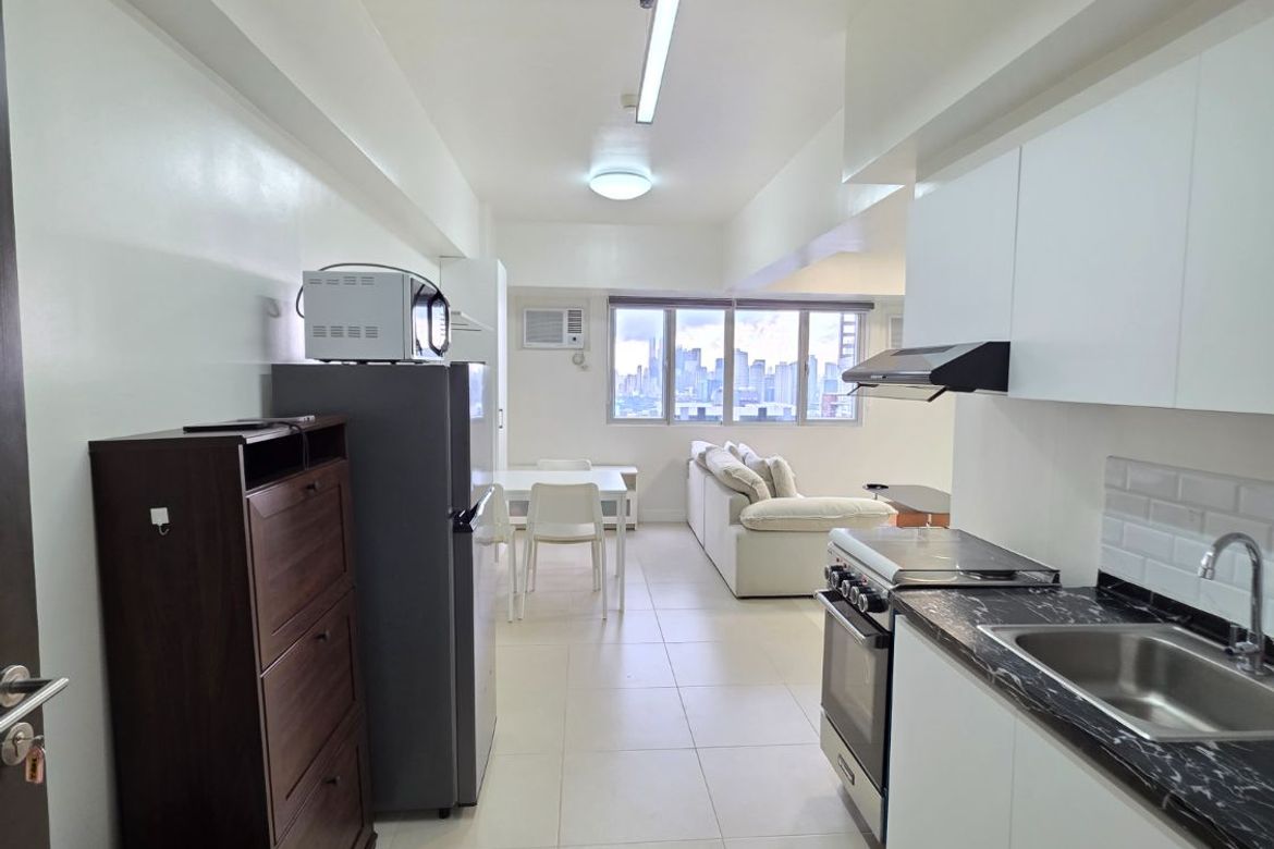 2 Bedroom Condo for Rent in BGC, Taguig, Metro Manila photo 2