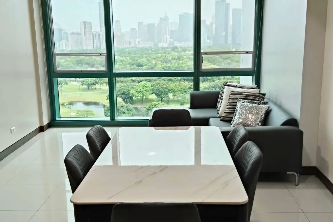 2 Bedroom Condo for Rent in EIGHT FORBESTOWN ROAD, Bagong Tanyag, Taguig, Metro Manila photo 3