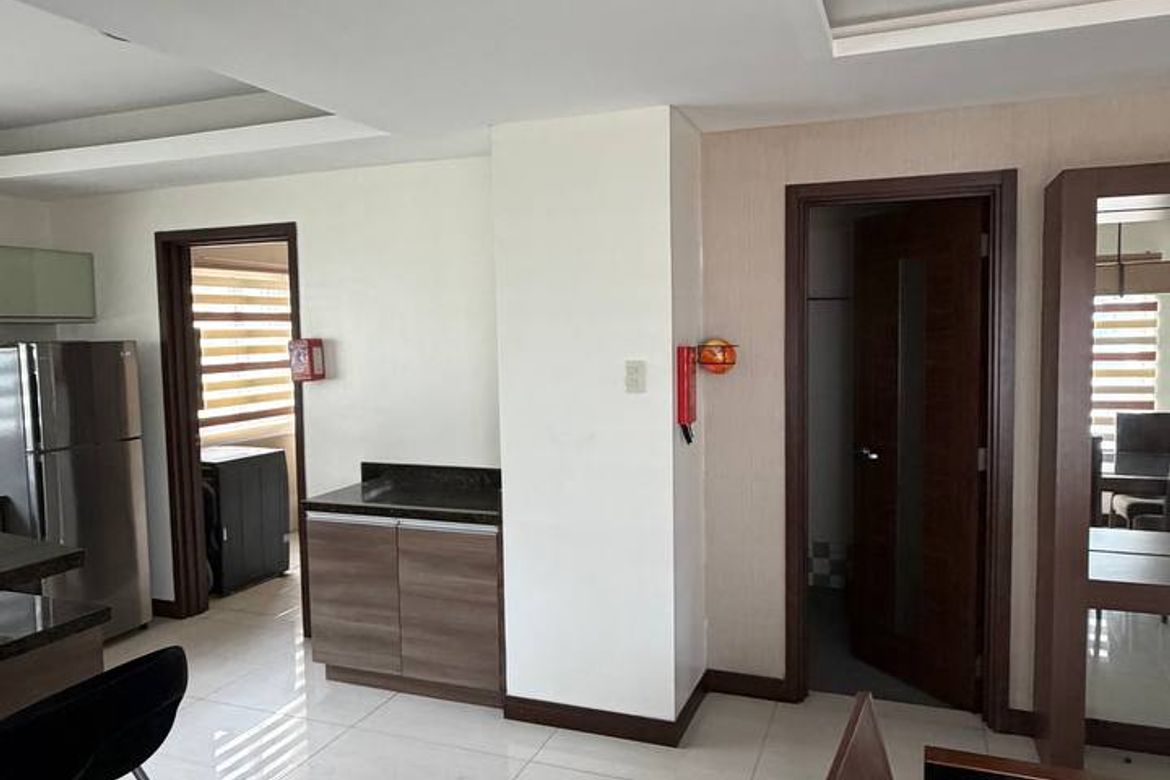 2 Bedroom Condo for Rent in Ermita, Manila, Metro Manila near LRT-1 Pedro Gil photo 2