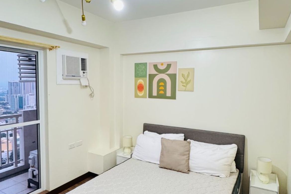 2 Bedroom Condo for Rent in Fairlane Residences, Kapitolyo, Pasig, Metro Manila near MRT-3 Boni photo 4