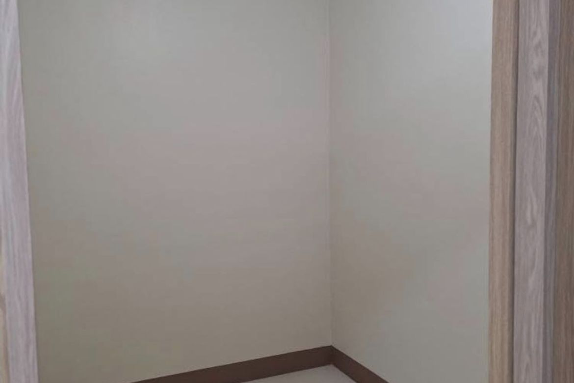 2 Bedroom Condo for Rent in Field Residences, San Dionisio, Parañaque, Metro Manila photo 2
