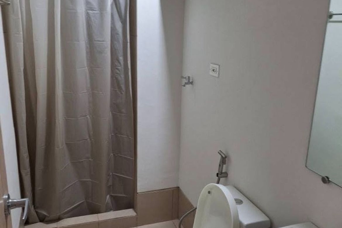 2 Bedroom Condo for Rent in Field Residences, San Dionisio, Parañaque, Metro Manila photo 7