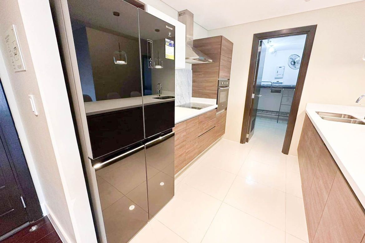2 Bedroom Condo for Rent in Garden Towers, San Lorenzo, Makati, Metro Manila near MRT-3 Ayala photo 4