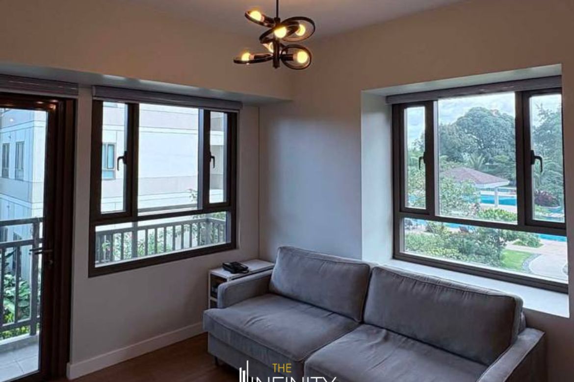 2 Bedroom Condo for Rent in Loyola Heights, Quezon City, Metro Manila near LRT-2 Katipunan
