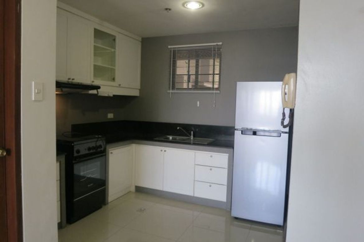 2 Bedroom Condo for Rent in Malate, Manila, Metro Manila near LRT-1 Vito Cruz photo 3