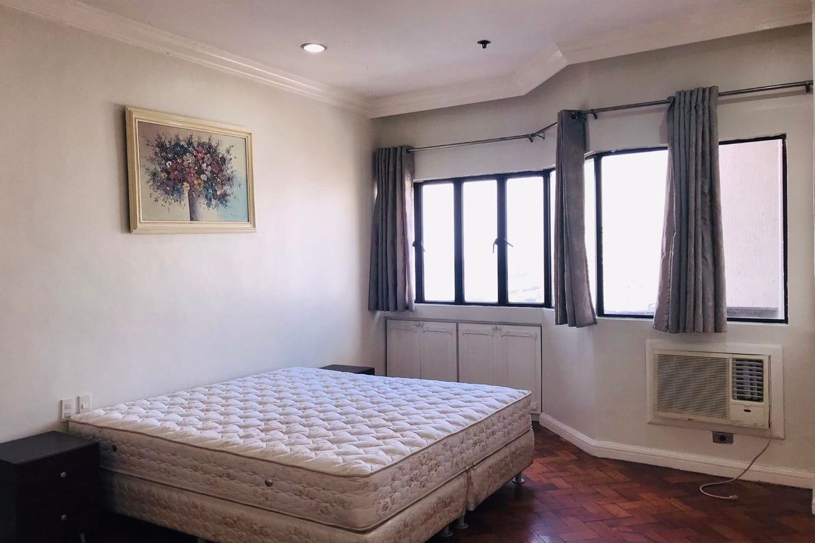 2 Bedroom Condo for Rent in Malate, Manila, Metro Manila near LRT-1 Vito Cruz photo 3