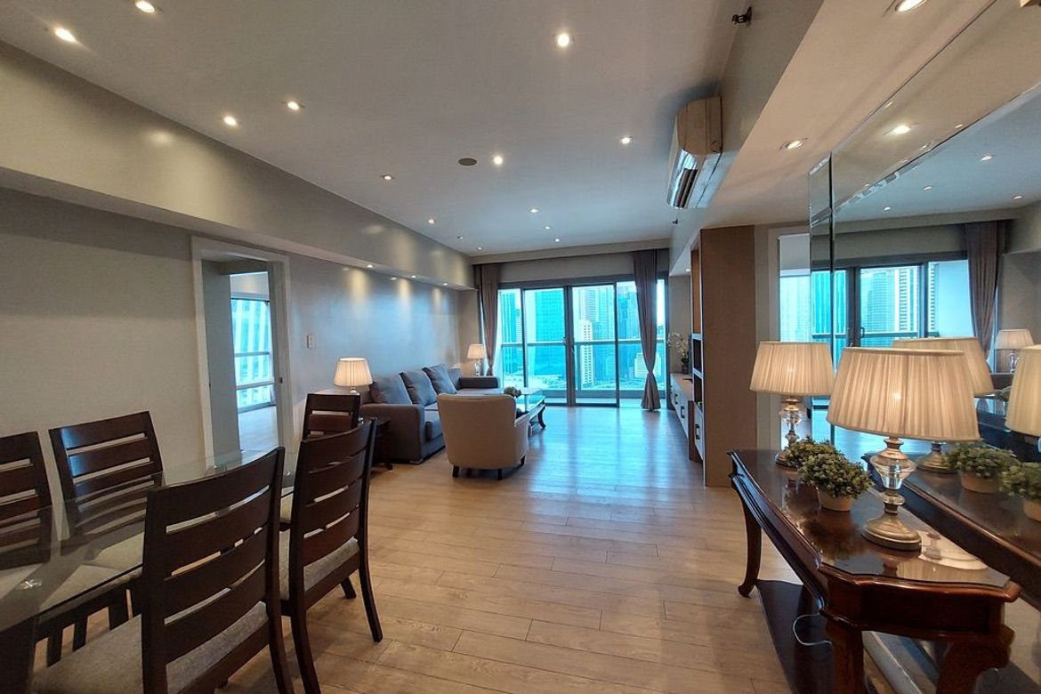 2 Bedroom Condo for Rent in One Shangri-La Place, Wack-Wack Greenhills, Mandaluyong, Metro Manila near MRT-3 Shaw Boulevard photo 6