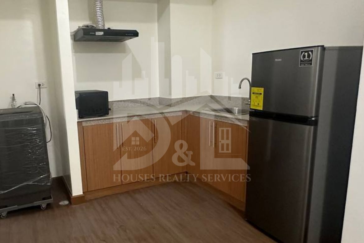 2 Bedroom Condo for Rent in Palm Beach West, Barangay 76, Pasay, Metro Manila near LRT-1 Libertad