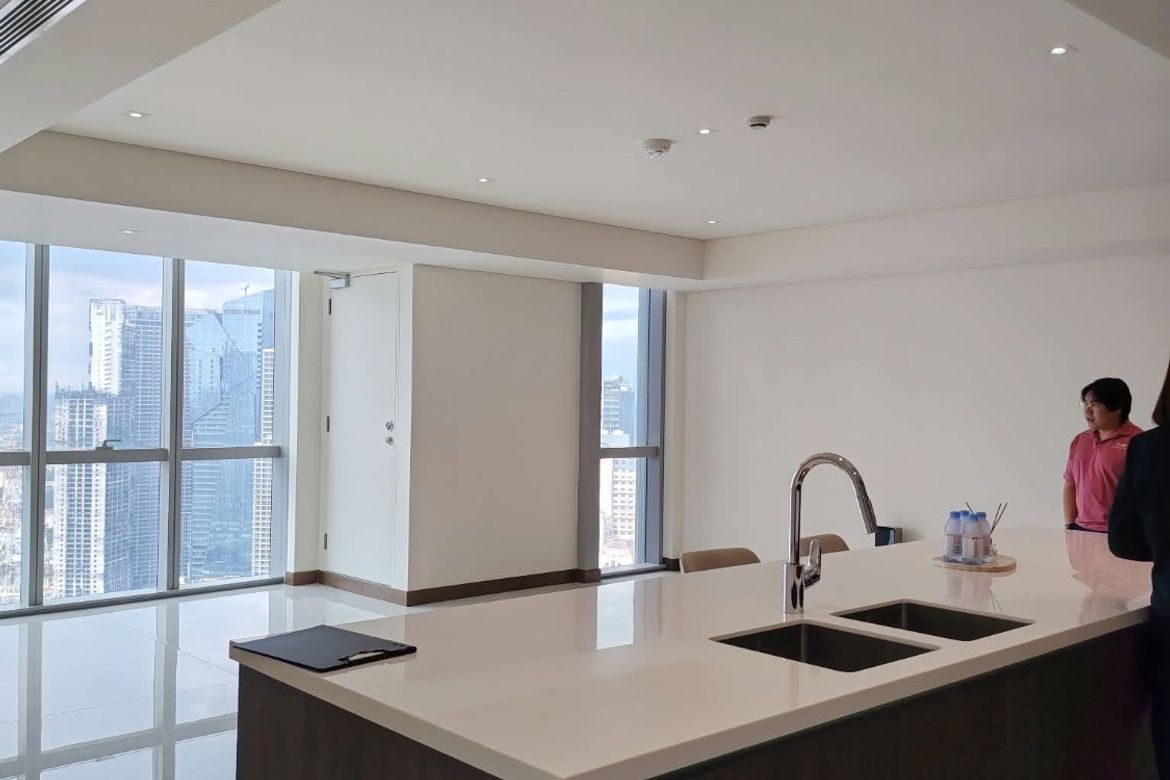 2 Bedroom Condo for Rent in Park Central Towers, Urdaneta, Makati, Metro Manila near MRT-3 Ayala photo 7