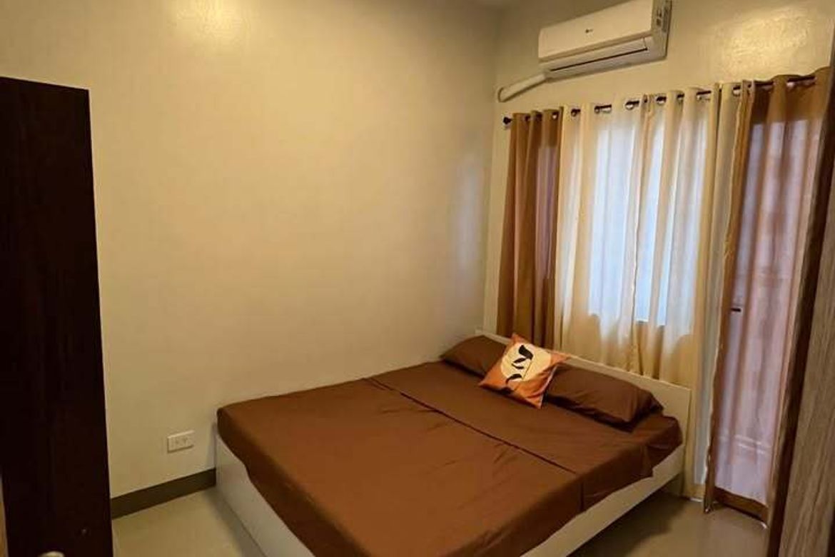 2 Bedroom Condo for Rent in San Antonio, Parañaque, Metro Manila photo 2