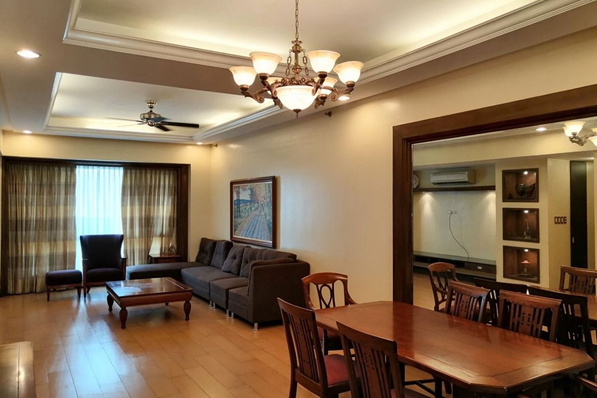 2 Bedroom Condo for Rent in San Lorenzo, Makati, Metro Manila near MRT-3 Ayala photo 8
