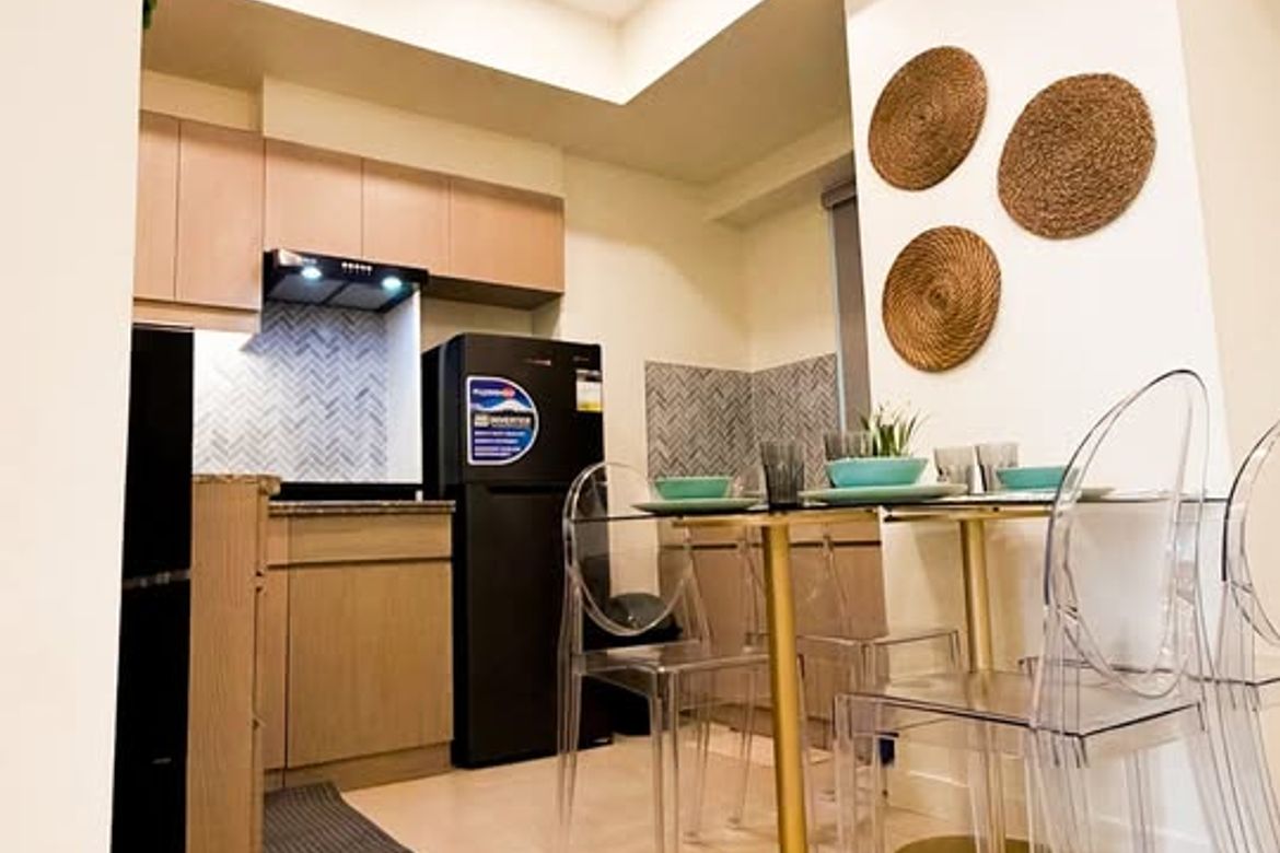 2 Bedroom Condo for Rent in San Nicolas, Pasig, Metro Manila