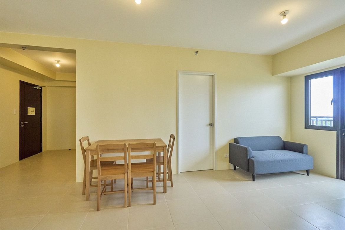2 Bedroom Condo for Rent in Silang Junction North, Tagaytay, Cavite photo 3