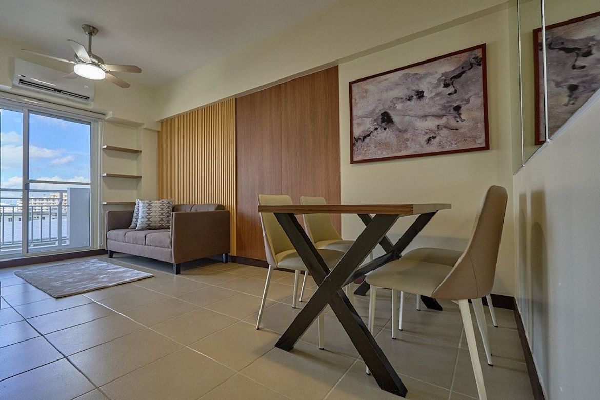 2 Bedroom Condo for Rent in The Atherton, San Antonio, Parañaque, Metro Manila photo 3