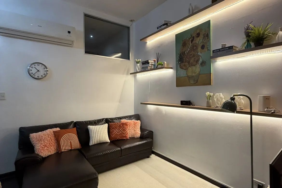 2 Bedroom Condo for Rent in The Gramercy Residences, Poblacion, Makati, Metro Manila