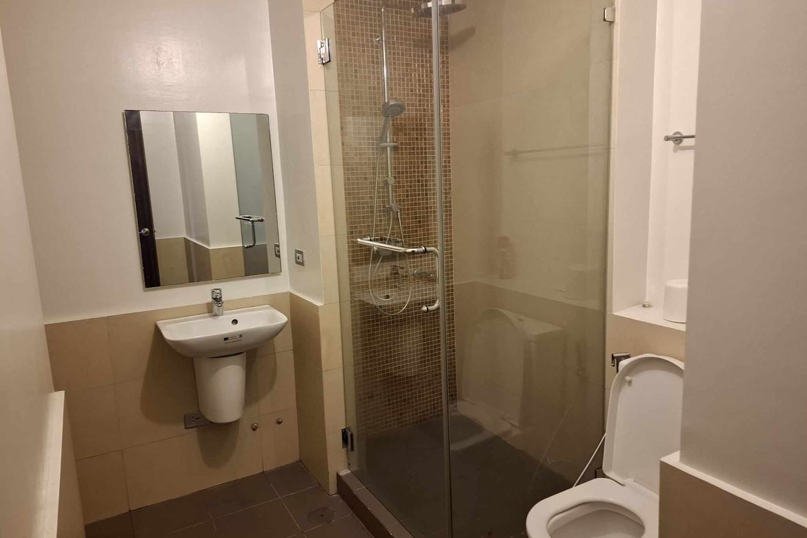 2 Bedroom Condo for Rent in The Radiance Manila Bay, Barangay 3, Pasay, Metro Manila photo 8