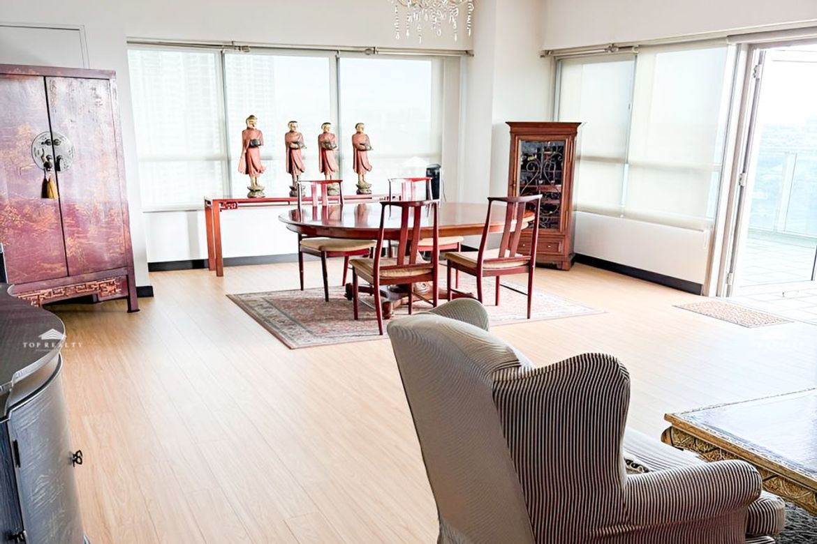 2 Bedroom Condo for Rent in The Residences at Greenbelt, San Lorenzo, Makati, Metro Manila near MRT-3 Ayala