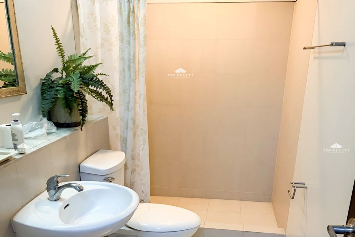 2 Bedroom Condo for Rent in The Residences at Greenbelt, San Lorenzo, Makati, Metro Manila near MRT-3 Ayala photo 7
