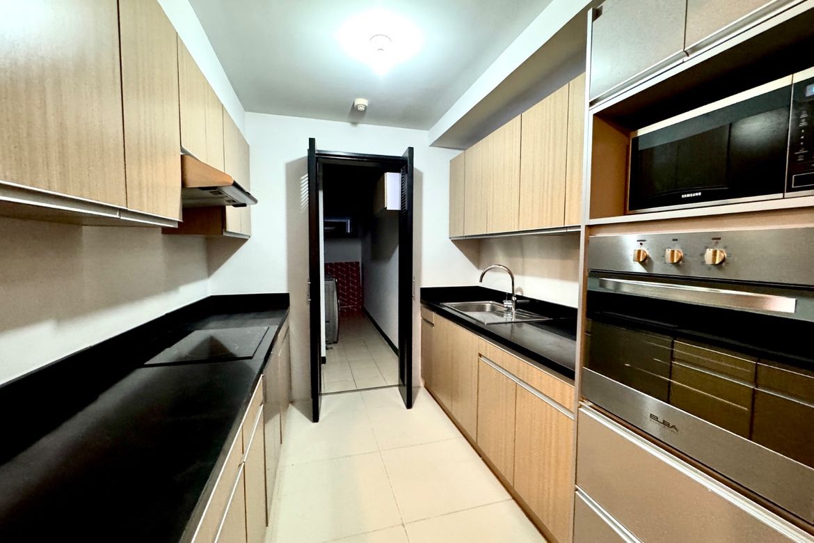 2 Bedroom Condo for Rent in Two Maridien, BGC, Taguig, Metro Manila photo 6