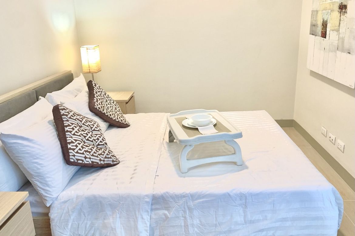 2 Bedroom Condo for Rent in Uptown Parksuites, BGC, Taguig, Metro Manila photo 3
