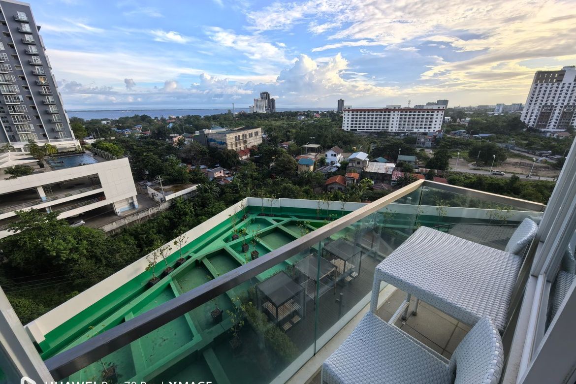 2 Bedroom Condo for Sale in 8 Newtown Boulevard, Mactan, Lapu-Lapu, Cebu – photo 3
