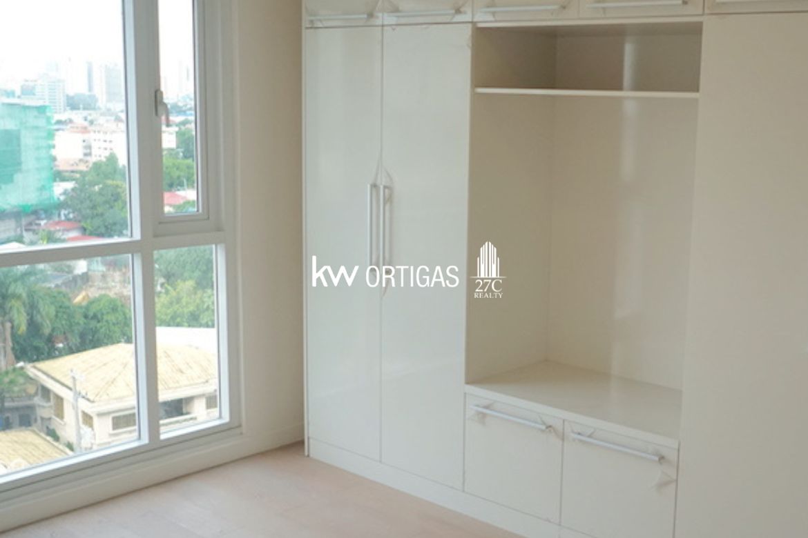 2 Bedroom Condo for Sale in Addition Hills, San Juan, Metro Manila – photo 3