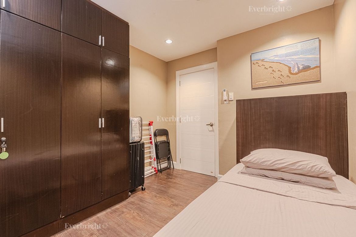 2 Bedroom Condo for Sale in Addition Hills, San Juan, Metro Manila – photo 4