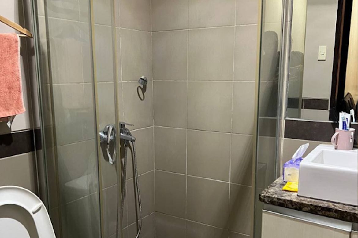 2 Bedroom Condo for Sale in Admiral Baysuites, Malate, Manila, Metro Manila near LRT-1 Vito Cruz – photo 4