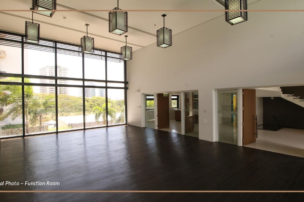 2 Bedroom Condo for Sale in Alabang, Muntinlupa, Metro Manila – photo 8