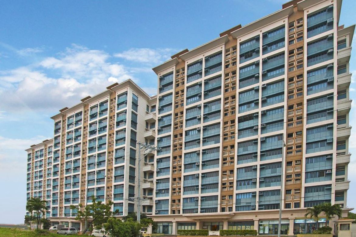 2 Bedroom Condo for Sale in Alabang, Muntinlupa, Metro Manila