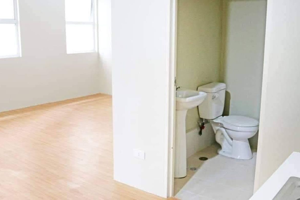 2 Bedroom Condo for Sale in Anabu II-A, Imus, Cavite – photo 6