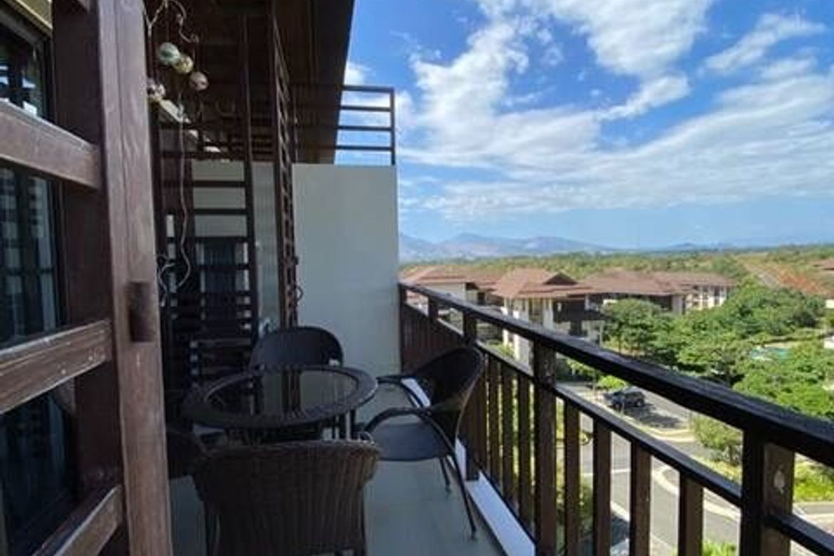 2 Bedroom Condo for Sale in Anvaya Cove, Mabatang, Abucay, Bataan – photo 5