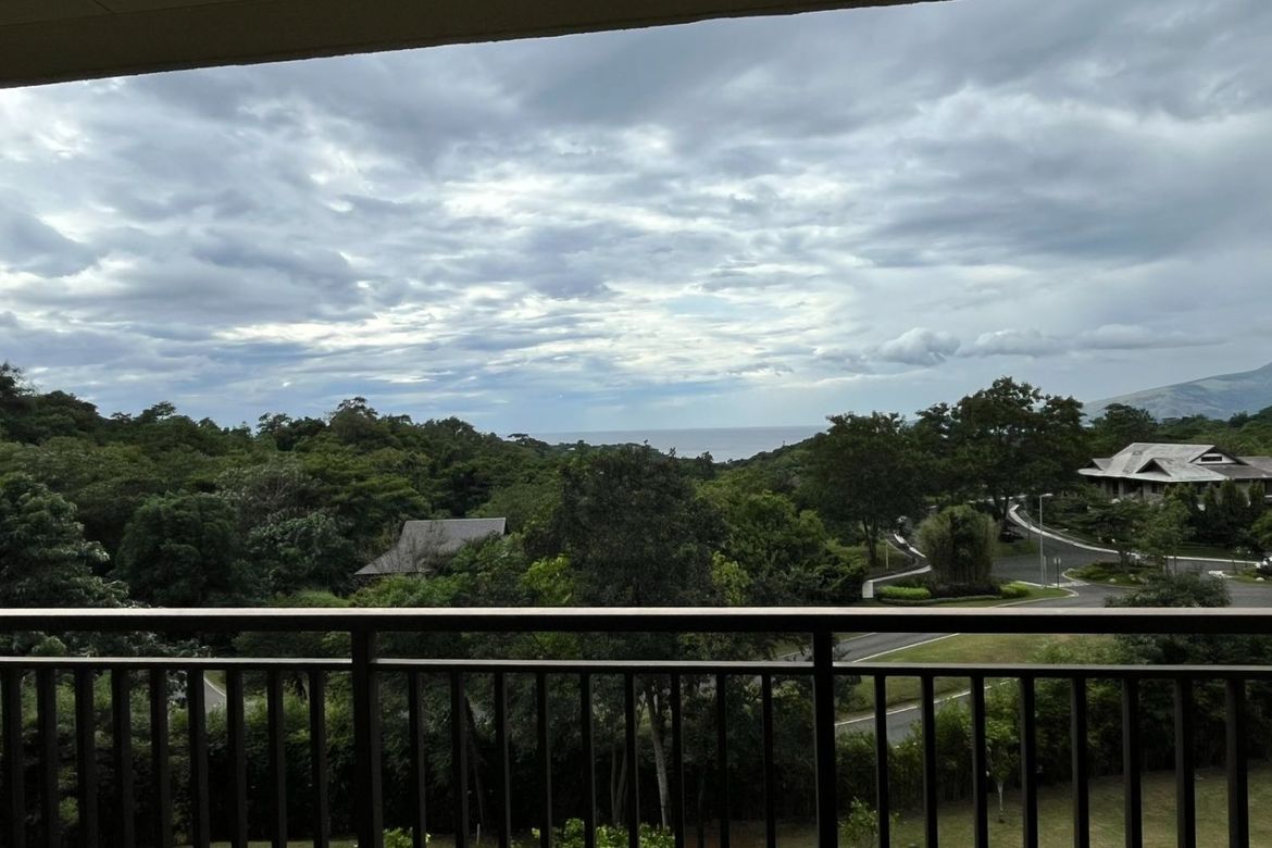 2 Bedroom Condo for Sale in Anvaya Cove, Mabatang, Abucay, Bataan – photo 4