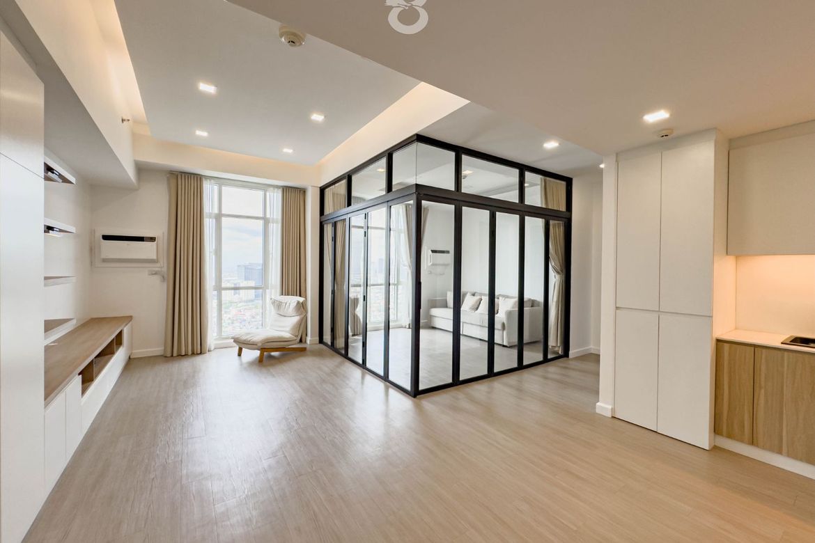 2 Bedroom Condo for Sale in Axis Residences, Highway Hills, Mandaluyong, Metro Manila near MRT-3 Boni – photo 3