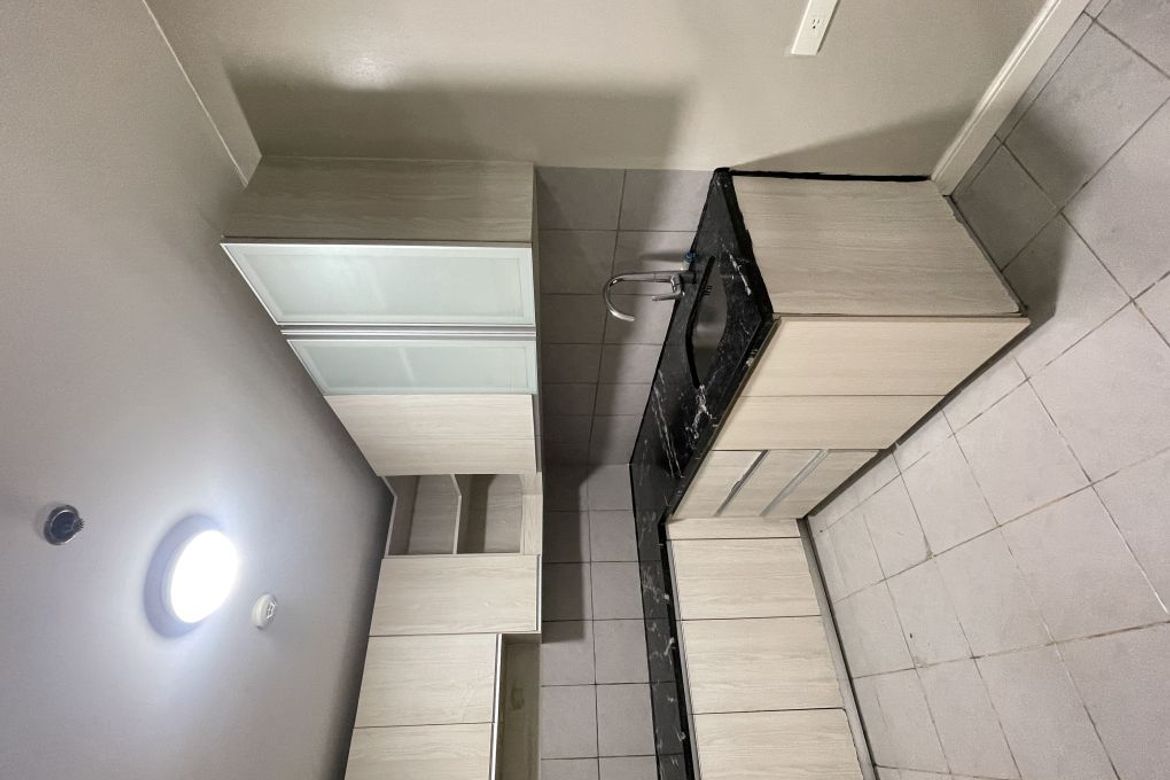 2 Bedroom Condo for Sale in Baclaran, Parañaque, Metro Manila near LRT-1 EDSA – photo 6