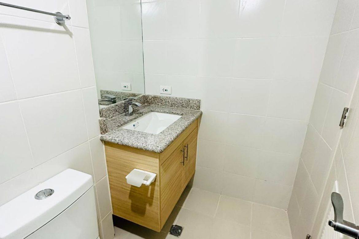 2 Bedroom Condo for Sale in Baclaran, Parañaque, Metro Manila near LRT-1 EDSA – photo 7
