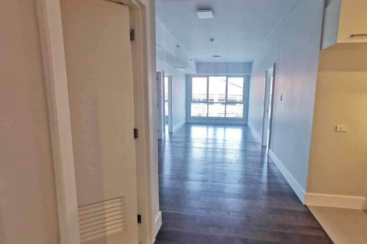 2 Bedroom Condo for Sale in Bagong Lipunan Ng Crame, Quezon City, Metro Manila near LRT-2 Betty Go-Belmonte