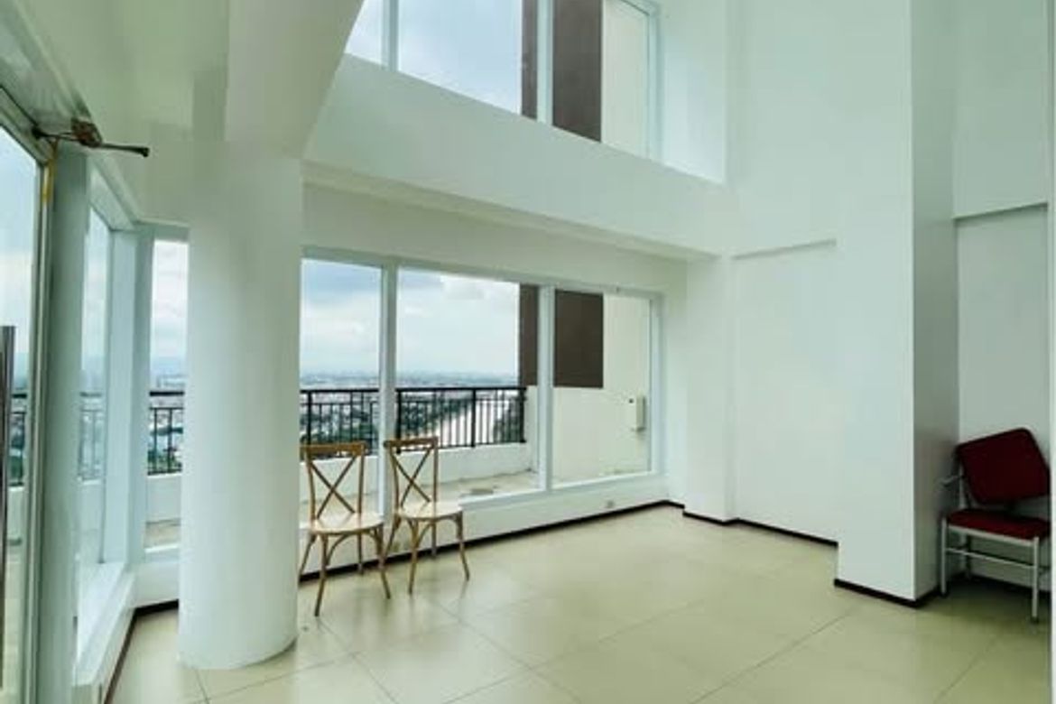 2 Bedroom Condo for Sale in Bagumbayan, Quezon City, Metro Manila