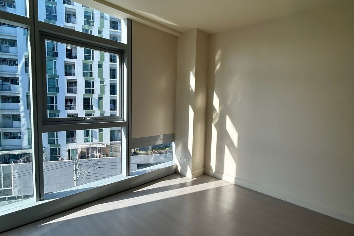 2 Bedroom Condo for Sale in Barangay 76, Pasay, Metro Manila near LRT-1 Libertad – photo 7