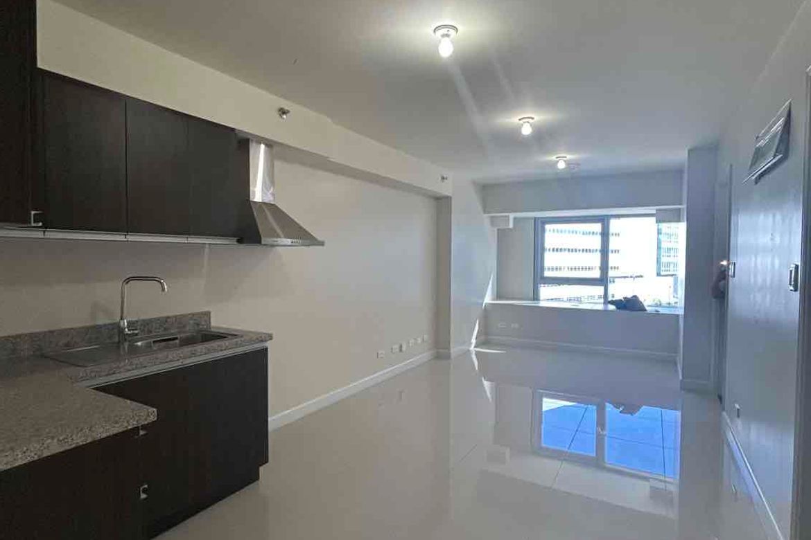 2 Bedroom Condo for Sale in Barangay 76, Pasay, Metro Manila near LRT-1 Libertad – photo 6