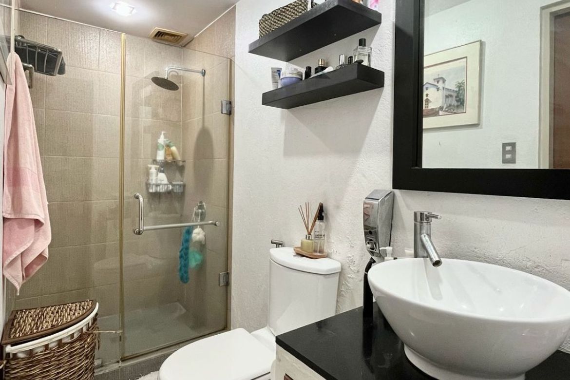 2 Bedroom Condo for Sale in Bel-Air, Makati City – photo 14