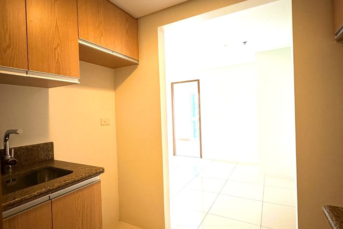 2 Bedroom Condo for Sale in BGC, Taguig – photo 14