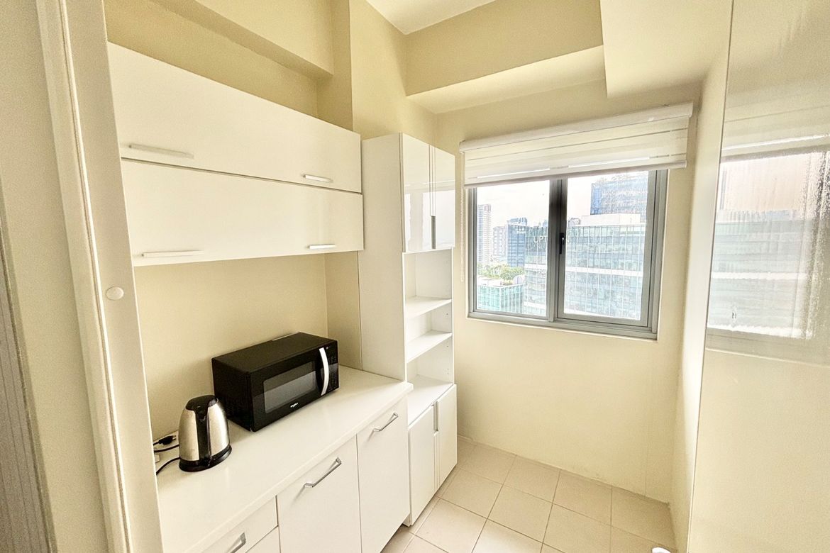2 Bedroom Condo for Sale in BGC, Taguig – photo 8