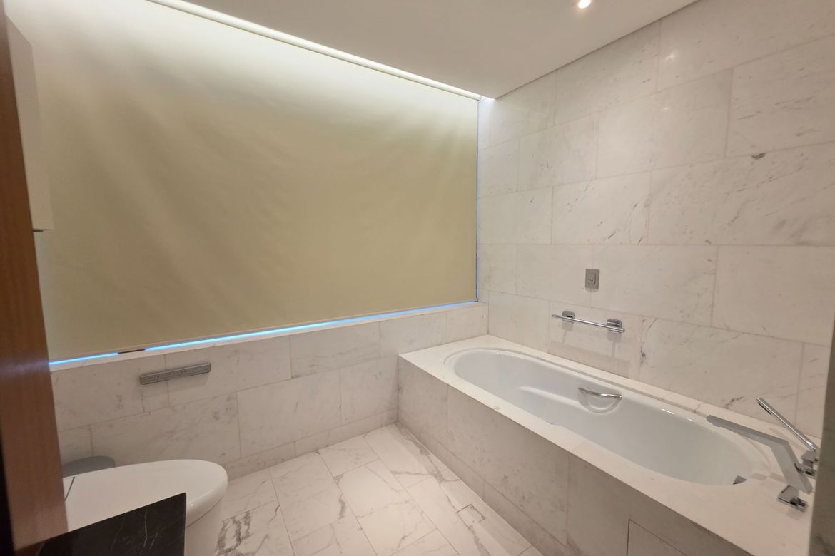2 Bedroom Condo for Sale in BGC, Taguig – photo 11