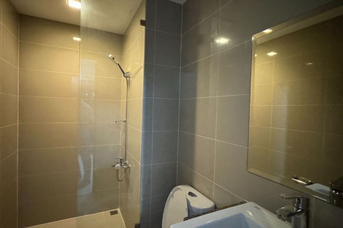2 Bedroom Condo for Sale in BGC, Taguig – photo 12