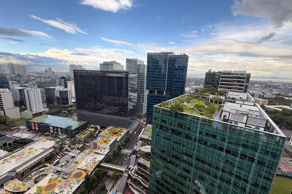 2 Bedroom Condo for Sale in BGC, Taguig – photo 10